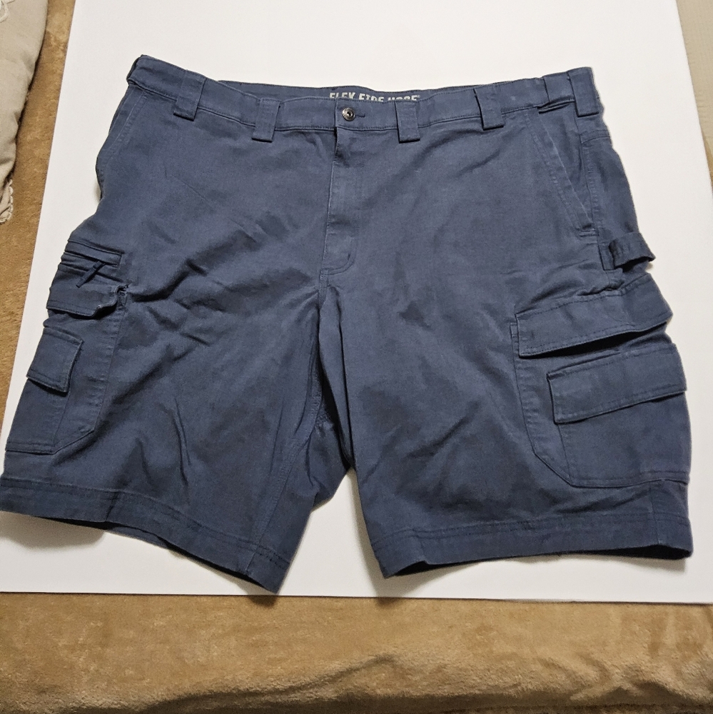 Duluth Trading Men's Flex Firehose Sweat Management Blue Cargo Shorts